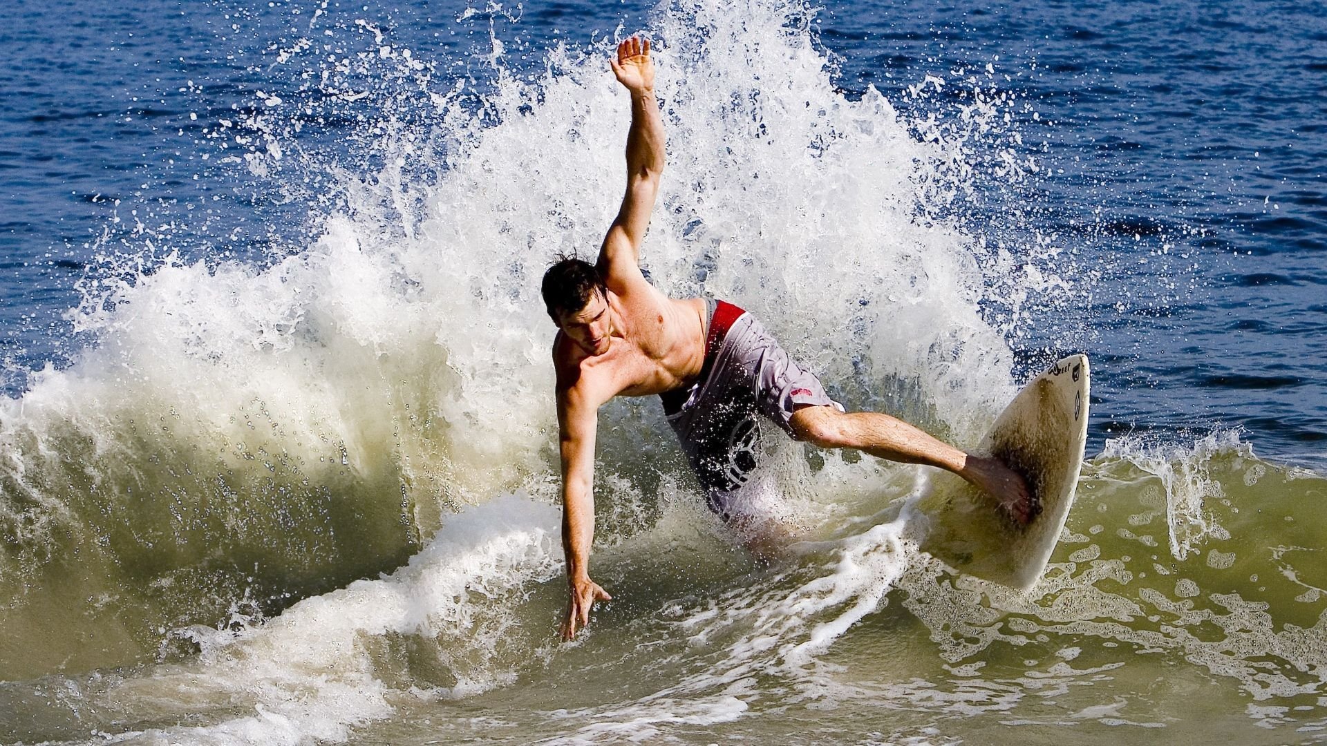 吉尔吉斯斯坦水球攻防转换迅速，吉尔吉斯斯坦水资源丰富的原因