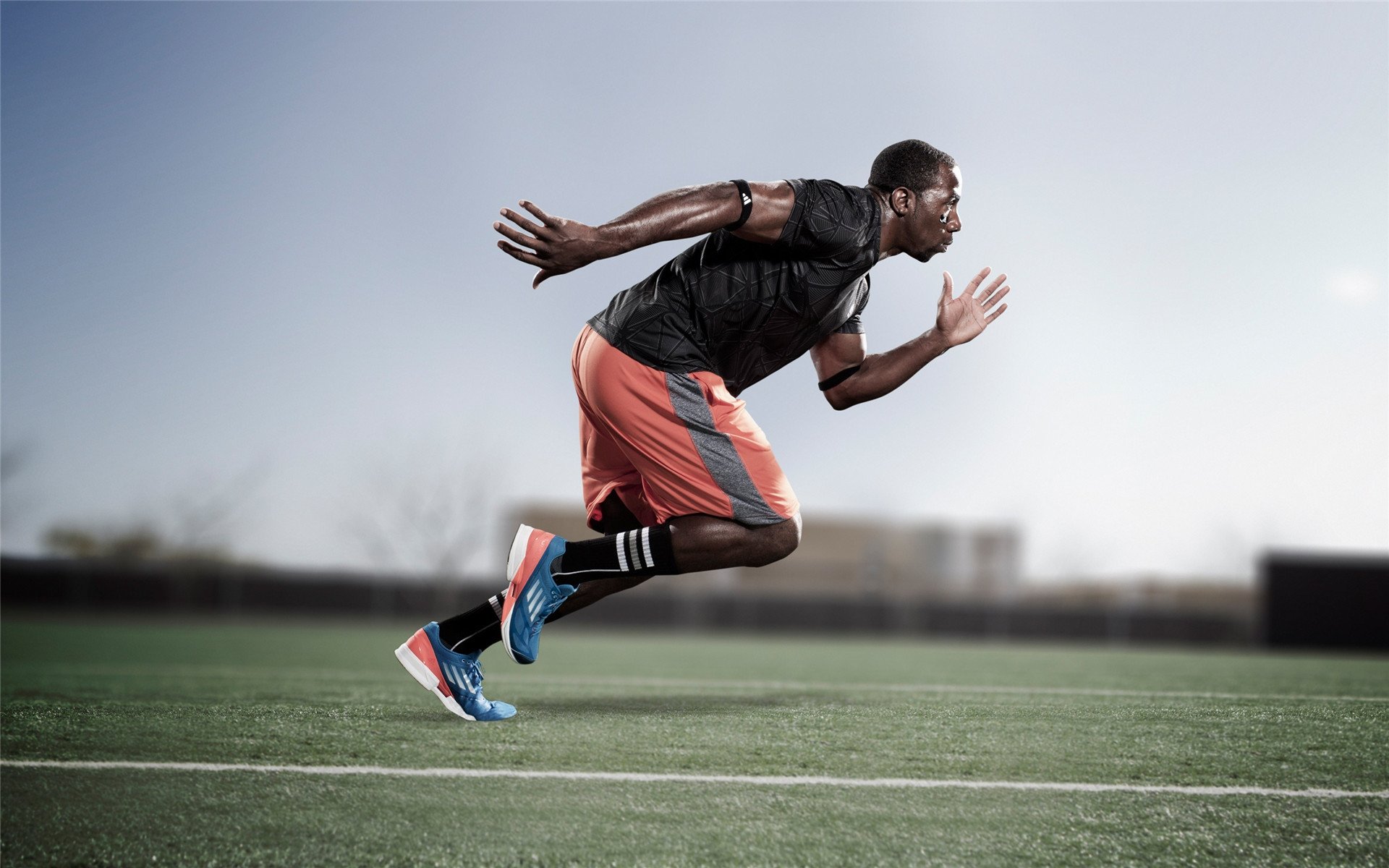 布克关键上篮命中太阳完成逆转好戏,布克球星